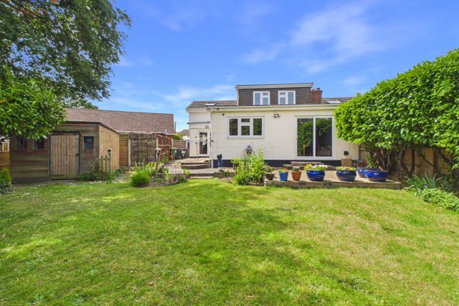 27 Hockley Rise, Hockley, Essex photo 4