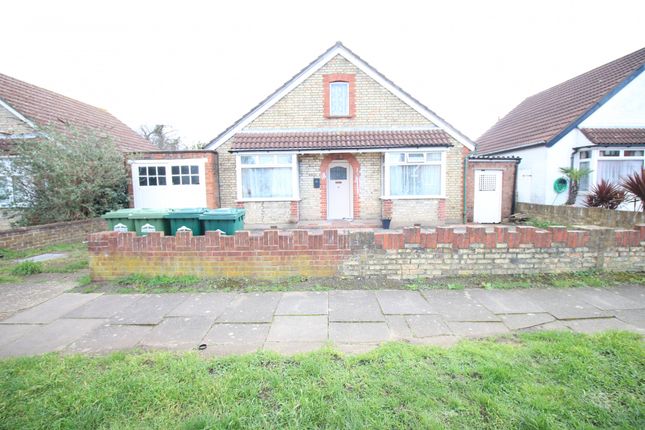Thumbnail Bungalow to rent in Cecil Road, Ashford, Surrey
