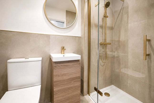 Room 1, 41, Royal Oak Road, Woking photo 3