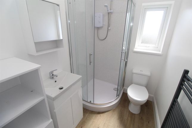 FFR, 14, Splott Road, Cardiff photo 4