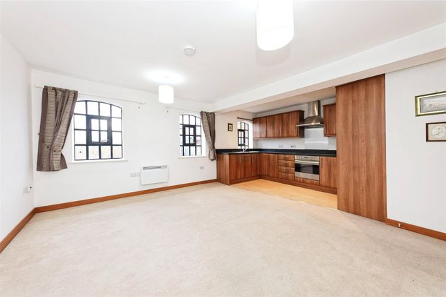 9, Weir Court, Canterbury photo 3