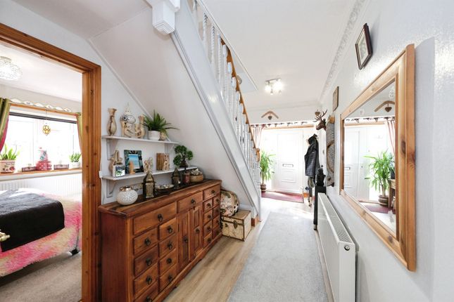 79, St. Lawrence Road, Chesterfield photo 2