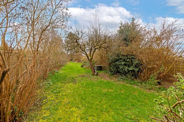 34, The Ridgeway, St Albans photo 4