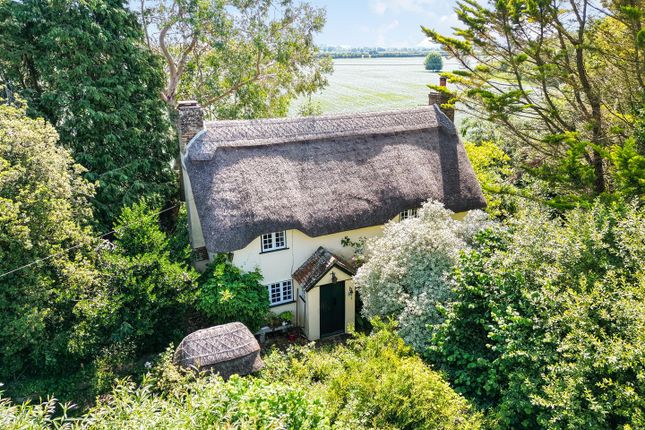 2-bed detached on Langbury Cottage, Piccadilly Lane, Blandford Forum, £600,000