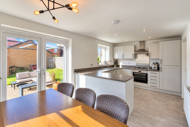 3, Portrush Gardens, Ashington photo 3