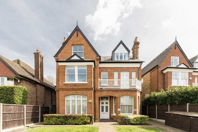 Thumbnail Flat for sale in Helena Road, London