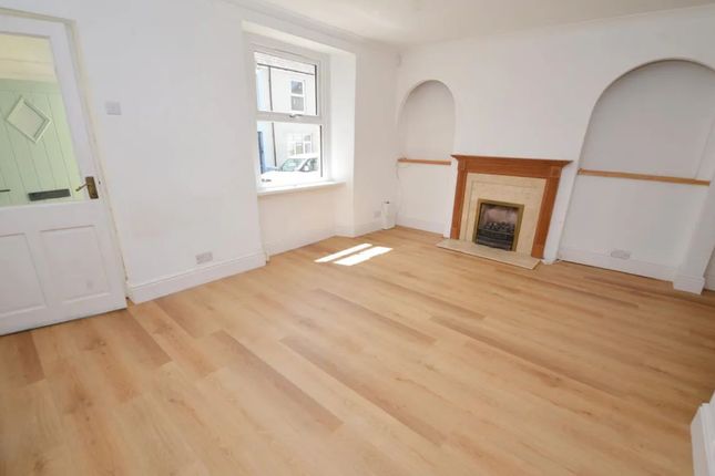 6, Clareston Road, Tenby photo 3