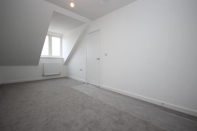 Hutchings Drive, Exeter photo 5