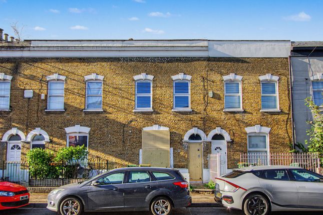 2-bed terraced on London, £360,000