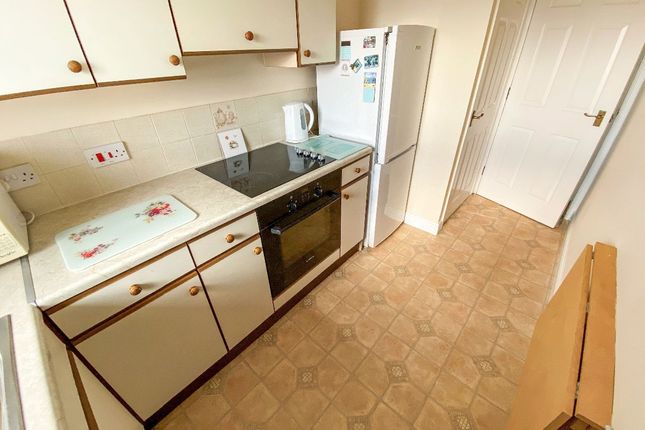 Flat 11, Bilbrook Court, Codsall, Wolverhampton photo 4