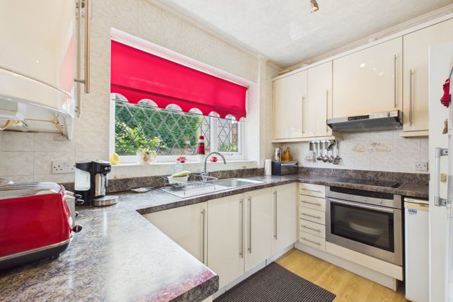 4, Hillary Avenue, Greater Manchester photo 3