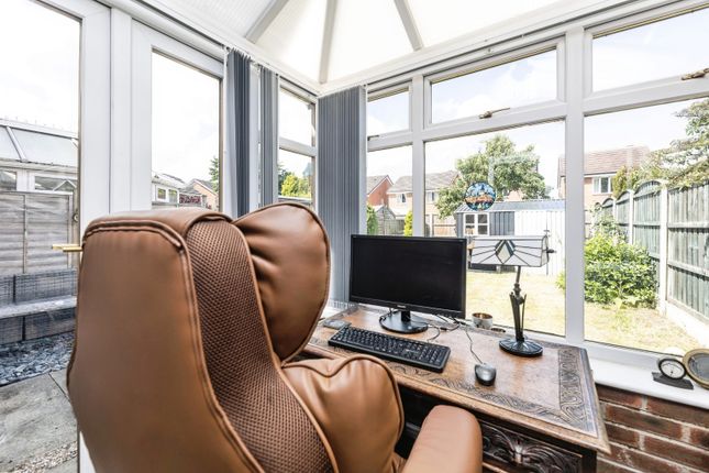 27, Bluebell Way, Pontefract photo 4