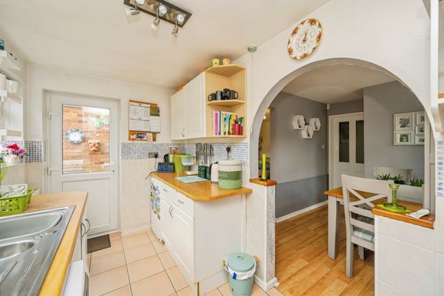 6, Darwin Road, Derby photo 4