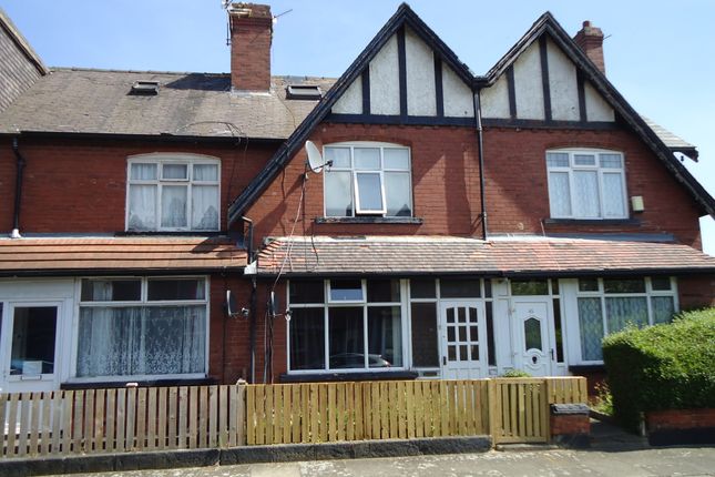 Thumbnail Terraced house for sale in Cross Flatts Row, Beeston