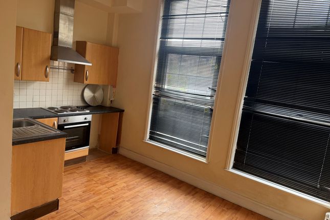 Flat 1, 2 Dolphin Passage, Dover photo 3