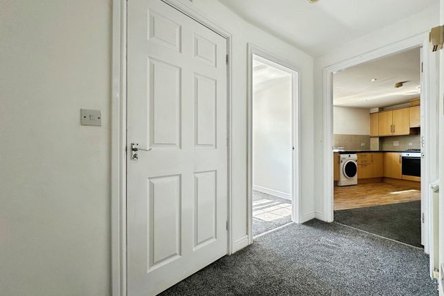 1, Dam Mill Close, Bilbrook, Wolverhampton photo 3