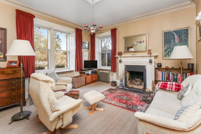 South End Villa, 18, Peebles Road, Penicuik photo 2