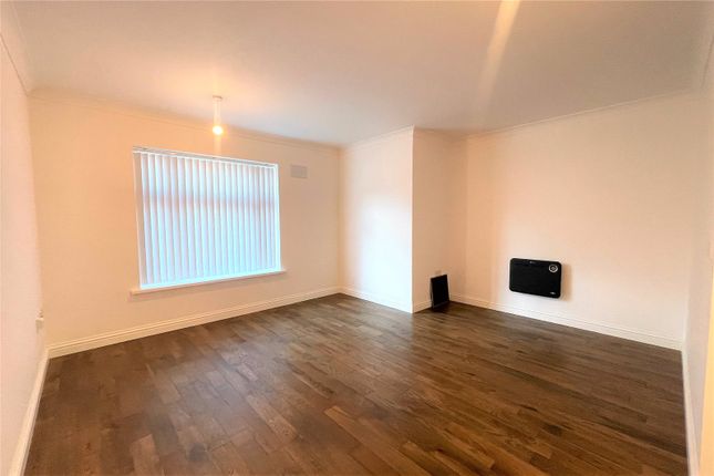 Apartment 40, Dorchester Court, 283, London Road, Surrey photo 2