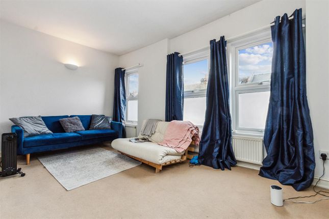 End terrace house for sale in Gilbey Road, London