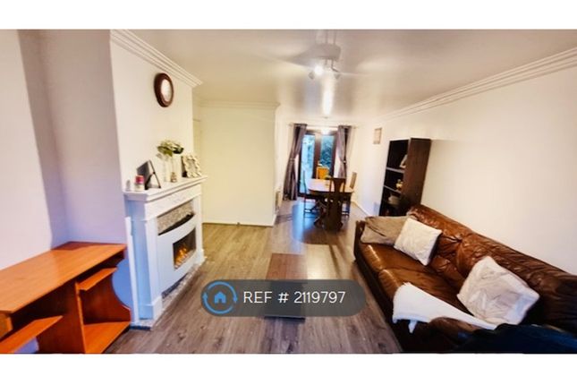 Long Lynderswood, Basildon, Basildon photo 2