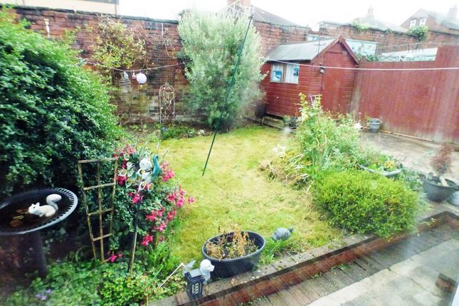 31, Eightlands Lane, Leeds photo 2