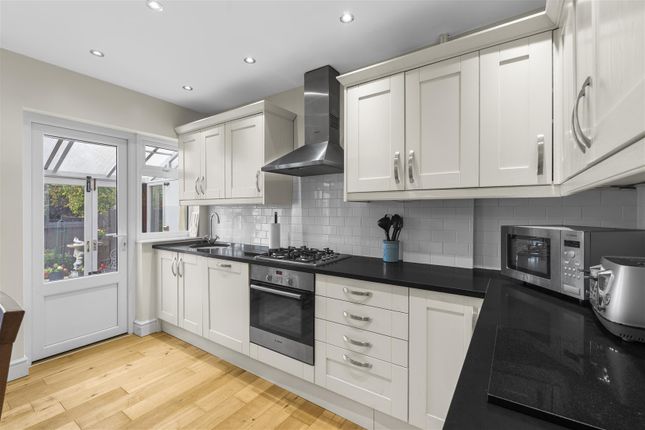 27, Cromwell Road, Hertford photo 4