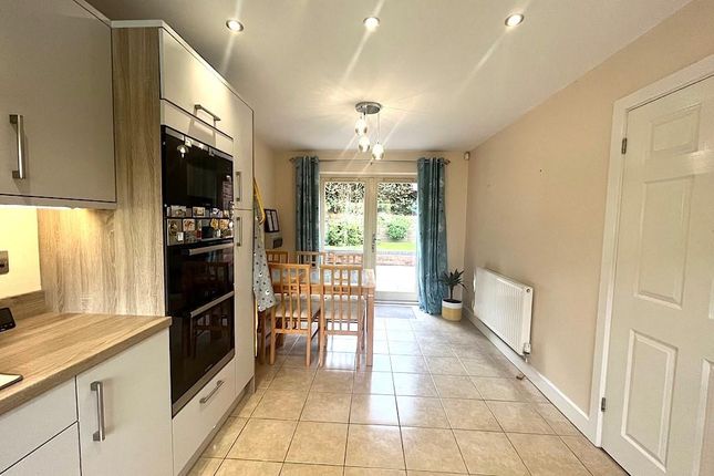 6 The Pines, Lower Road, Shrewsbury photo 4