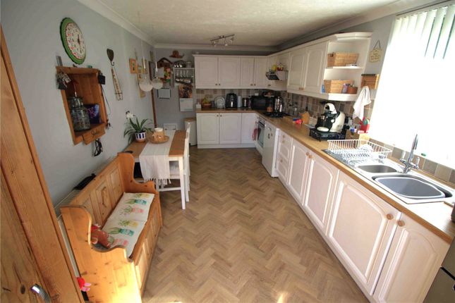 7, Prendergast, Pembrokeshire photo 4