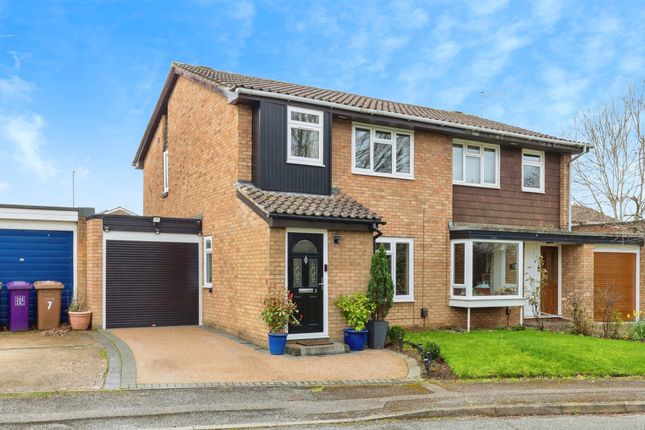 Semi-detached house for sale in Ashbourne Close, Letchworth Garden City
