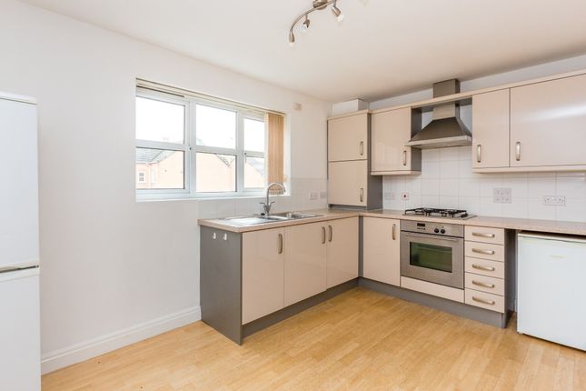 2, Walnut Tree Court, Higham Ferrers photo 3