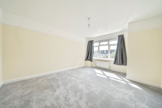164a, Tudor Drive, Kingston Upon Thames photo 3