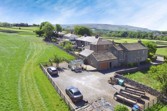 22, Woodside, Skipton photo 2