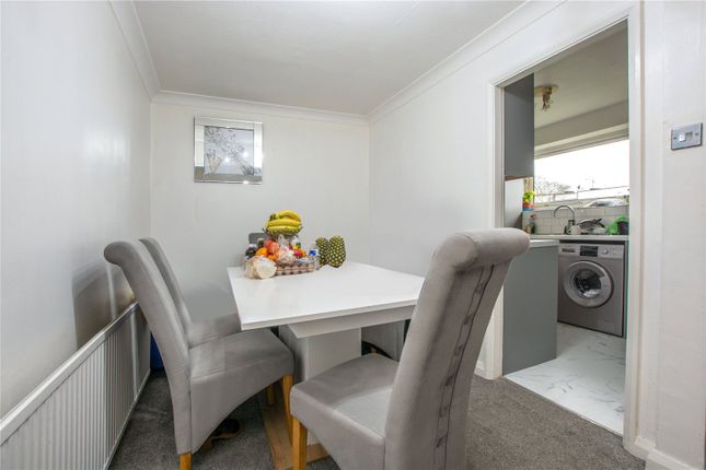 Flat for sale in The Moorlands, Leeds, West Yorkshire