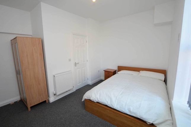 Thumbnail Room to rent in Montagu Street, Kettering