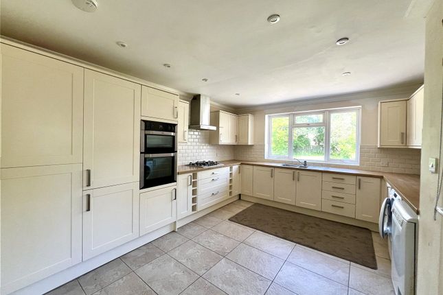 42, Wood Street, Aldershot photo 3
