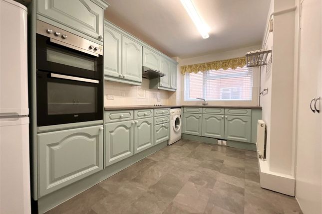 Flat for sale in Weld Road, Birkdale, Southport