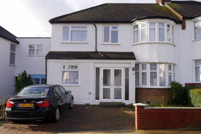 Thumbnail Semi-detached house to rent in Hillside Gardens, Barnet