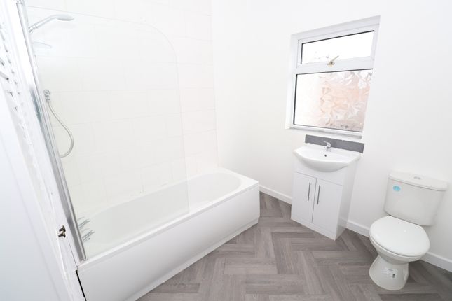 15 Rigg Street, Crewe, Cheshire photo 5