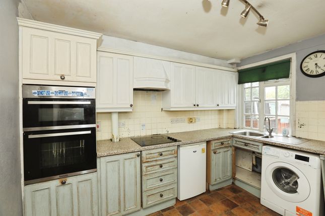 Field Cottage, 5, Elm Grove, Horsham photo 4