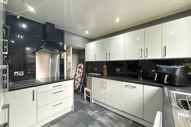 Sherdley Road, Manchester photo 4