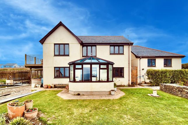 9, Sunnybank, Porthleven photo 3