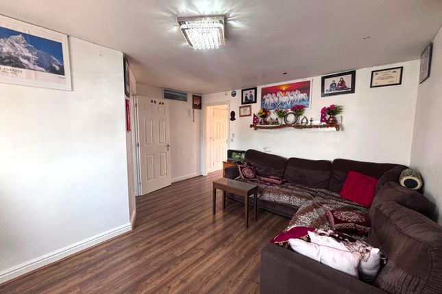 65 , Charles Bennion Walk, Leicester photo 3