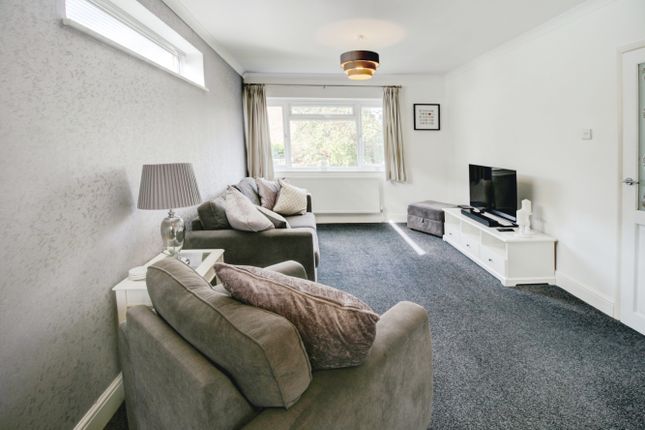 End terrace house for sale in Costells Meadow, Westerham