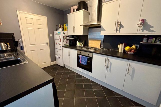 6, St. Peters Road, Pembrokeshire photo 4