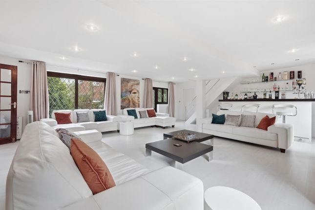 5, Bromley Lane, Chislehurst photo 4