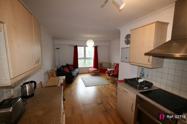 Flat to rent in Millsands, Sheffield