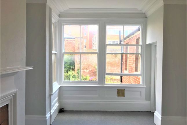 Flat 1, 4, Jarratt Street, Hull photo 4