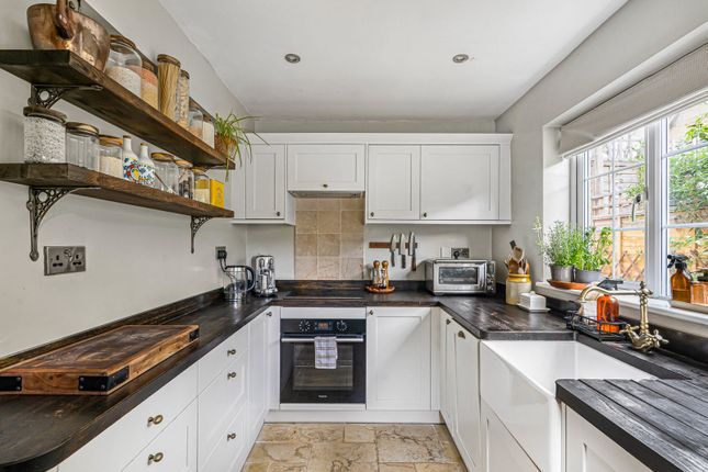 Lime Cottage,, High Street, Fairford photo 2