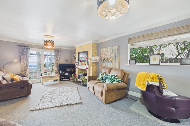 44 Honeyborough Road, Milford Haven photo 4