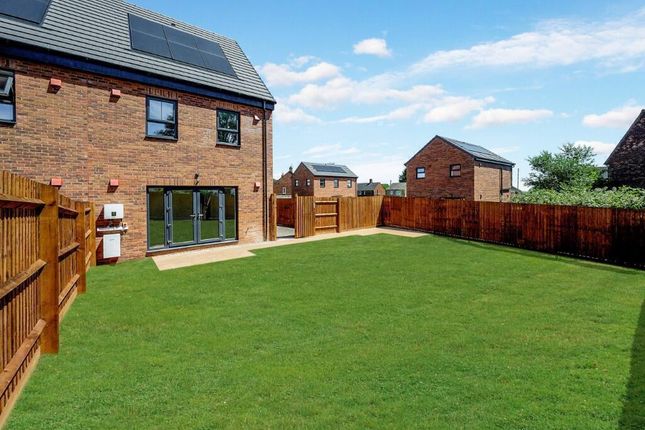 Gibbs Avenue, Bilborough photo 3